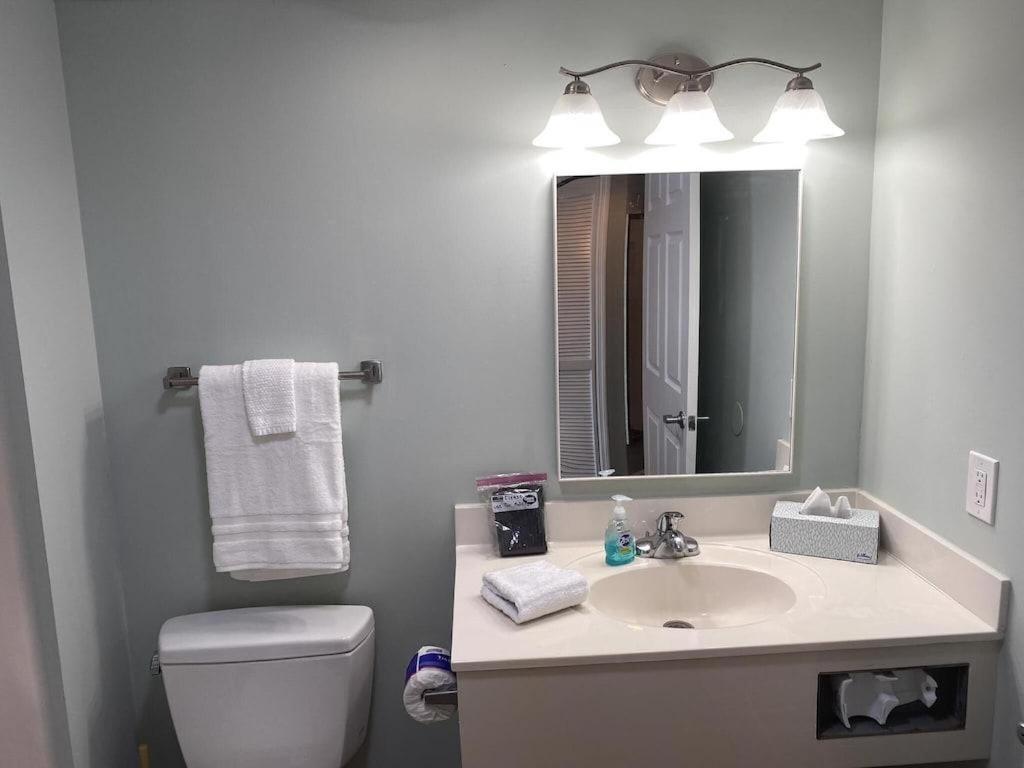 Villa 2501 S Ocean Blvd, 0407 - Ocean Front Sleeps 6 Myrtle Beach Esterno foto