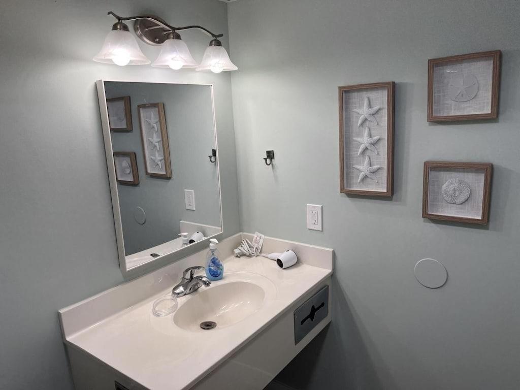 Villa 2501 S Ocean Blvd, 0407 - Ocean Front Sleeps 6 Myrtle Beach Esterno foto
